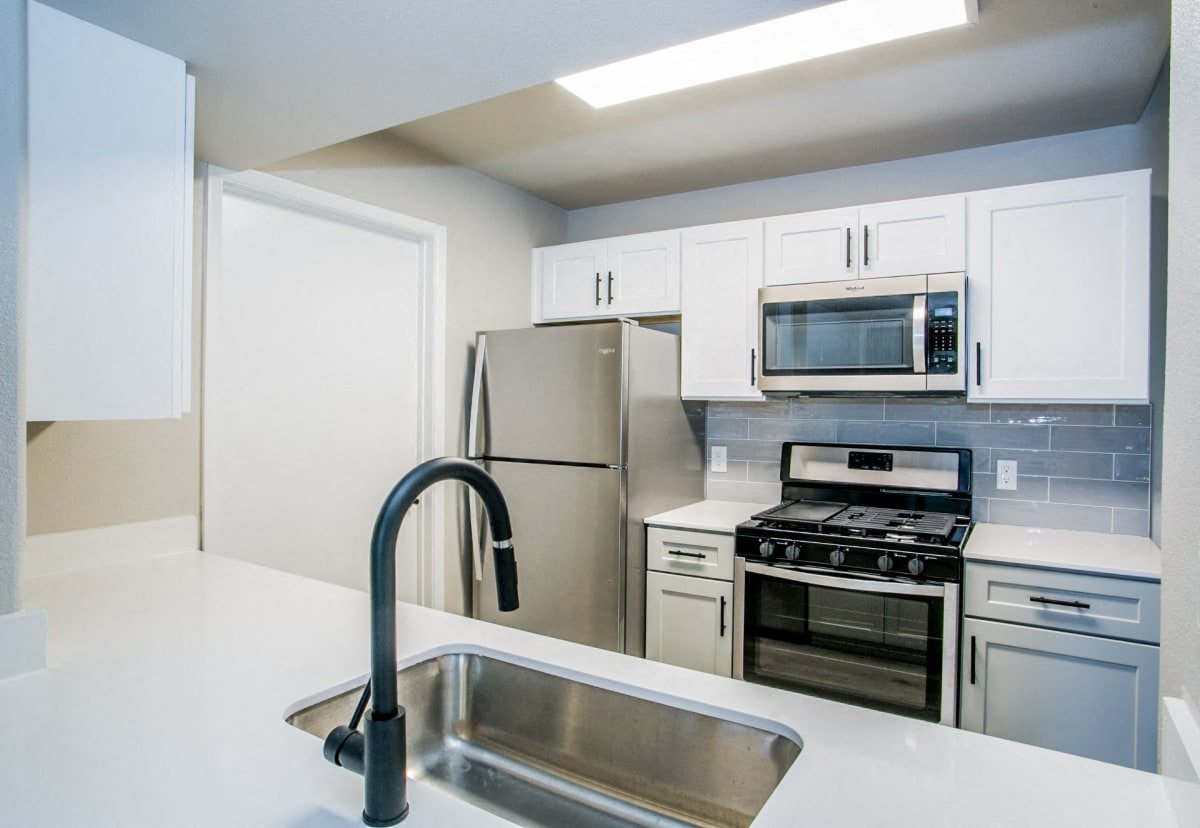 SITE Summit Apartments